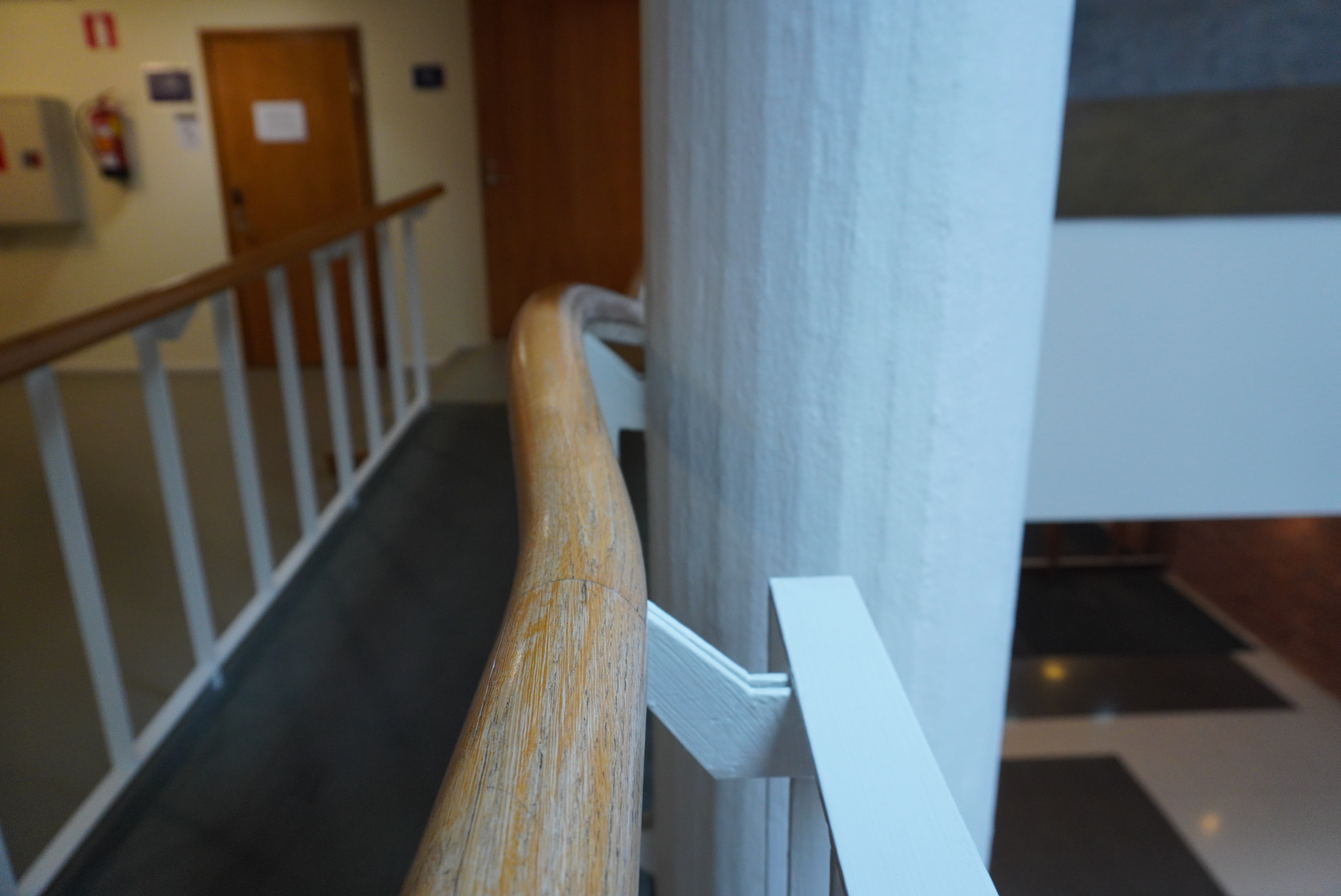 ユヴァスキュラ大学 手摺りディテール2